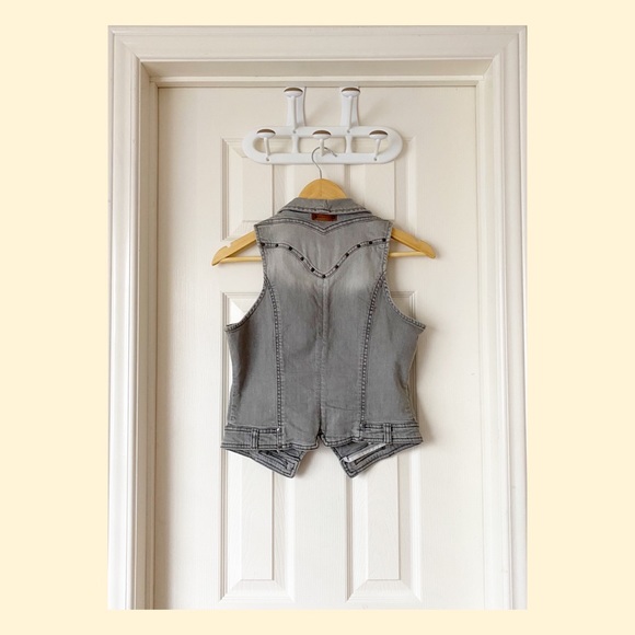 ⚡️MANGO Jean vest⚡️ - Picture 5 of 8